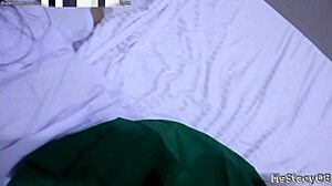 Nahuli Insan Watching Porn