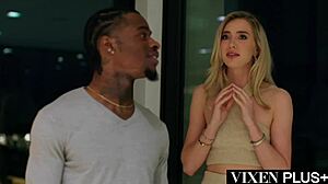 Vixenplus Babe Squirts