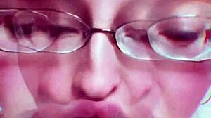 Alluring Lips Excite