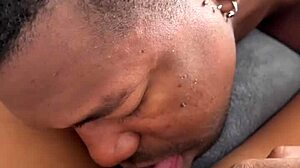 Intense Pussy Licking