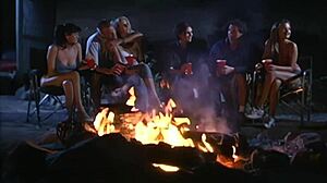 딱딱한 자지 만져 흥분