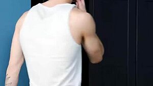 Mature Spreads Legs Wide