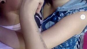 Lesbian Grinding Heat