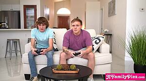 latina milf threesome