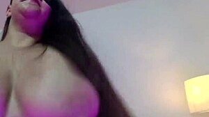 Curvy Latina Wife Rides