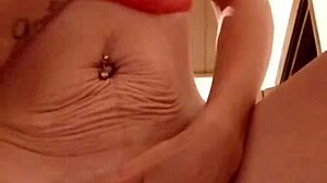 solo fingering orgasm