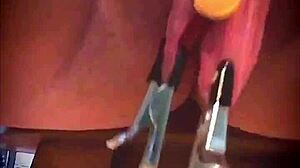 stretched pussy lips