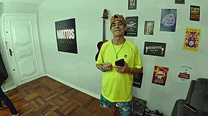 Latina Backstage Fuck