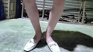 Ladyboy Outdoor Dildo