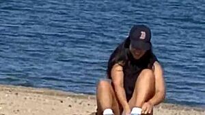 juicy cameltoe tease