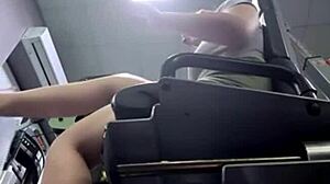  Gym Extreme Squirting