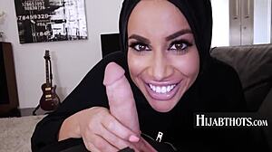 arab tits feed