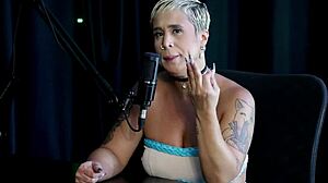 Blonde Massage Hookup