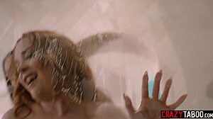 shemale lesbian fuck