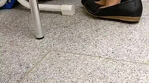 Nylon Shoeplay Tease