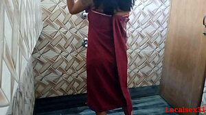 बाथरूम में भाभी की गर्म चुदाई