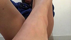 crystal tit masturbate