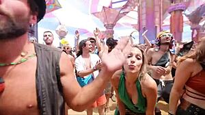 Festival Girls Dance