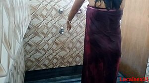 Bathroom Bhabi Sex