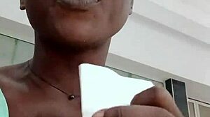 Nigerian Mall Masturbate