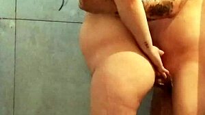 Shower Blowjob Facial