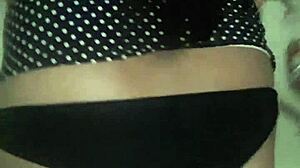 Linda Girl Tease