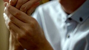 Волосатая милфа кремпай