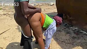 Squirting Beach Fuck