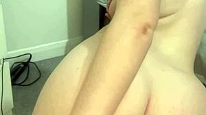 horny girlfriend vibe