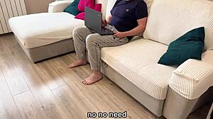 Трах изменяющей горничной