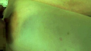 毛深い熟女の中出しフィニッシュ