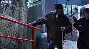 طيز مراهقة 18+ مدمرة