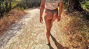 outdoor cameltoe tease