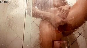 Shower Pussy