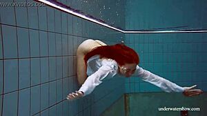 tits underwater babe