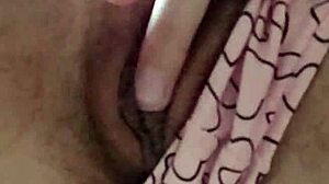 Hairy Pussy Masturbate