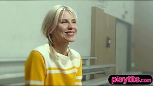 milf cheerleader strips