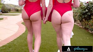 Scissoring Strap-On Grind