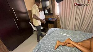 Ebony Delivery Squirt