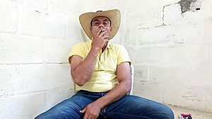 super dotado handjob