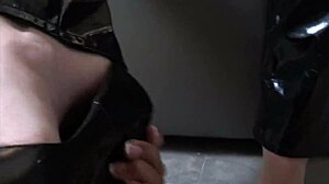 Dana Karlie Pussylick