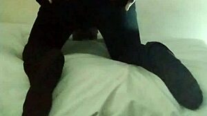 ass spread meditation