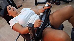 Gym Slut Fingering