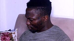 Roommates Kiss Share