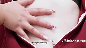 strapon lesbian pegging