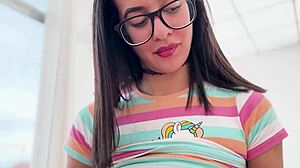 Alice Double Cum Swallow