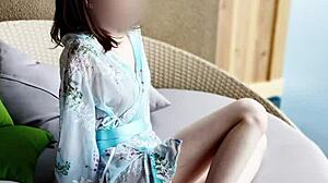 Kimono Tits Flash