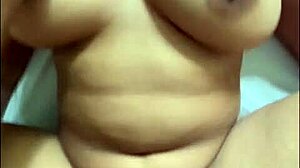 Desi Deepthroat Video