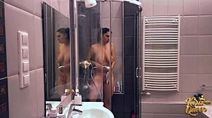 kira shower rub