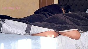 hermanastro bed wake